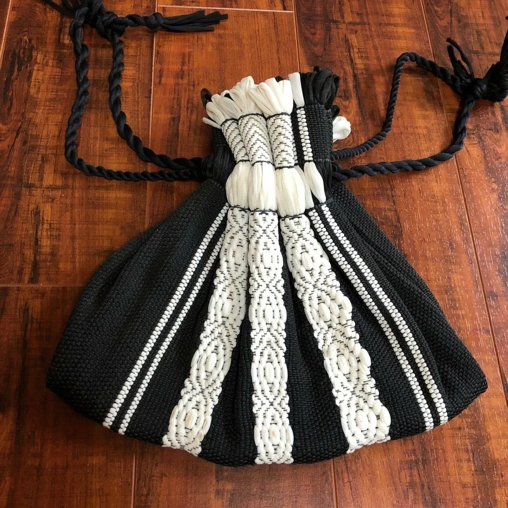 Vintage BoHo Hippie Black & White Small Bagette